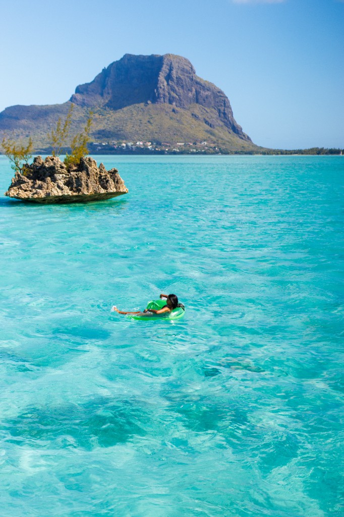 Snorkelling near Crystal Rock with Ile aux Bénitiers and Le Morne in the distance